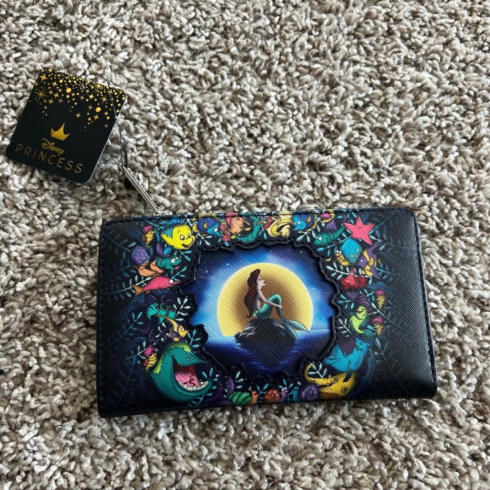 Little mermaid loungefly wallet